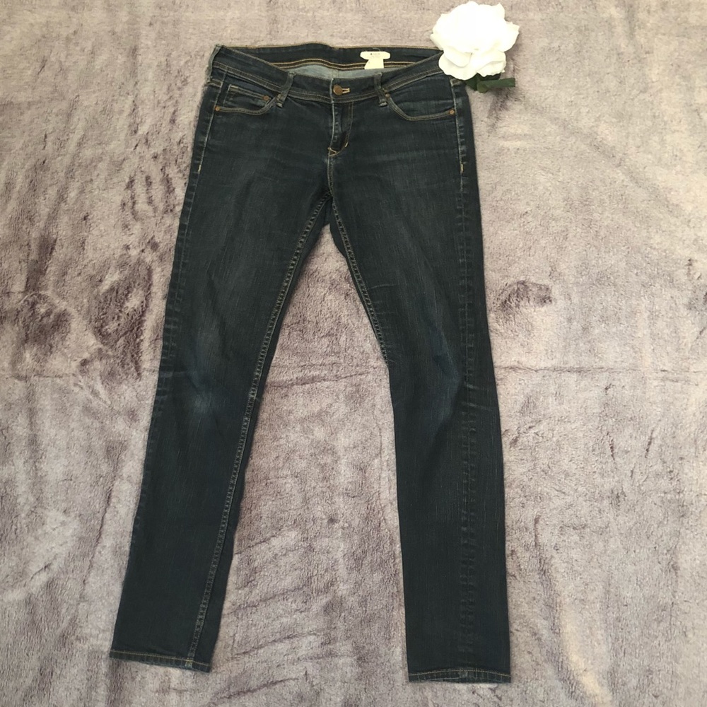 H&M SQIN low waist slim leg jeans size 29x32 - Picture 3 of 9